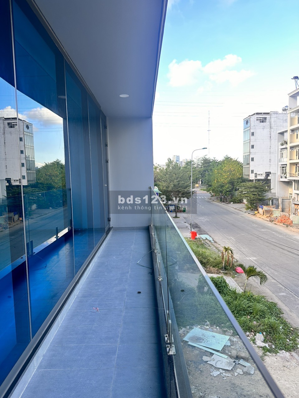 Cho Thuê từng tầng hoặc Nguyên Toà Số 77 Tạ Hiện, Thạnh Mỹ Lợi, Q2