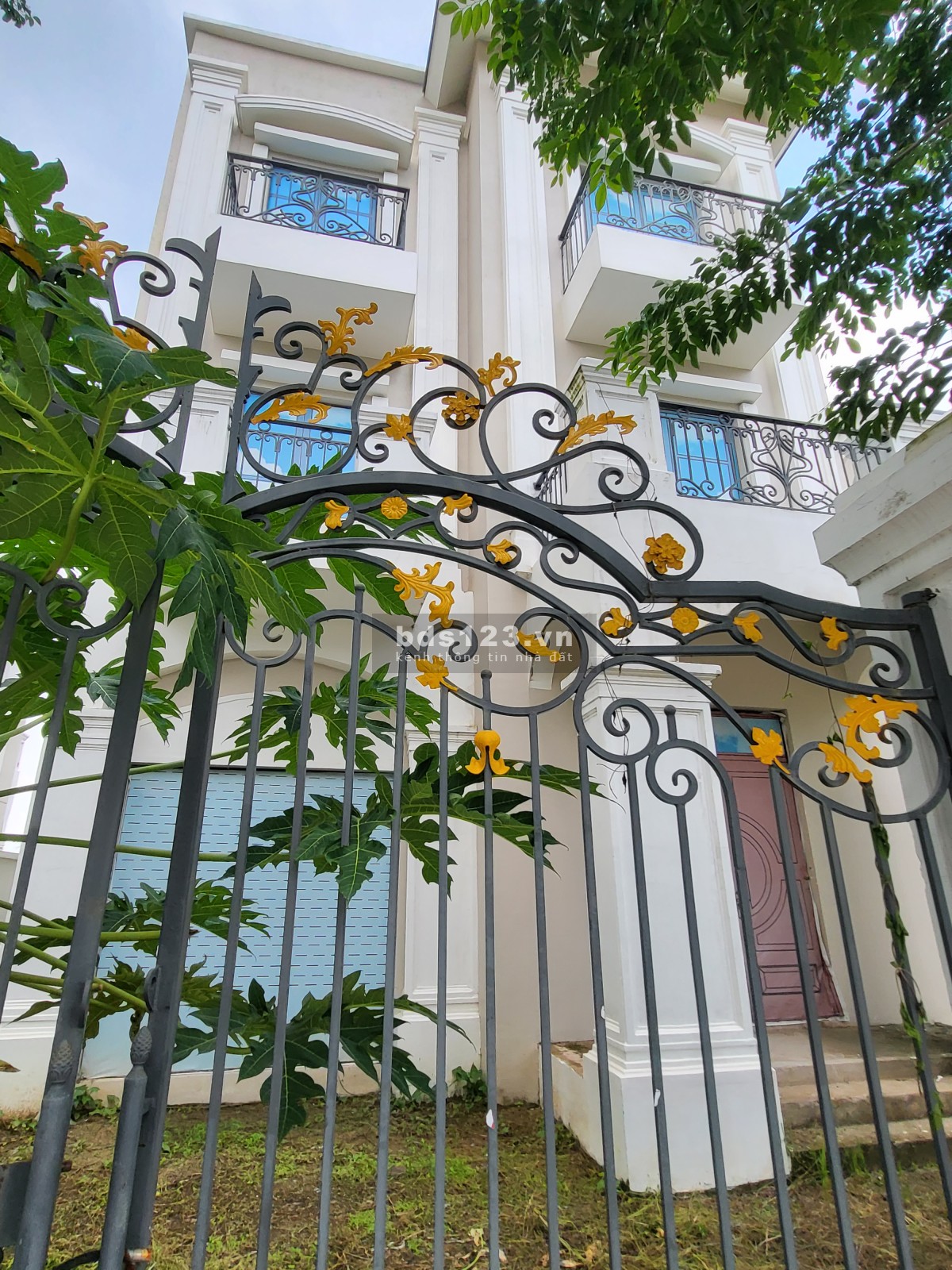 Biệt thự Vinhomes giá cắt lỗ sâu