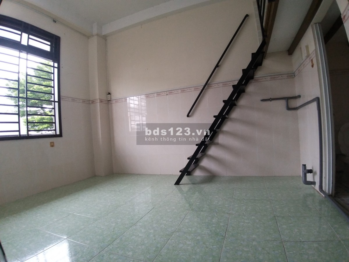  Phòng trọ 22m2, 86 Đường 30/4, Quận Tân Phú, an ninh, yên tĩnh 