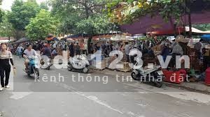 Nhỉnh 5 tỷ có nhà mặt phố Yên Bình Hà Đông, mặt tiền 4,5 m, vỉa hè rộng, tiện kinh doanh, 44m2 x 5T