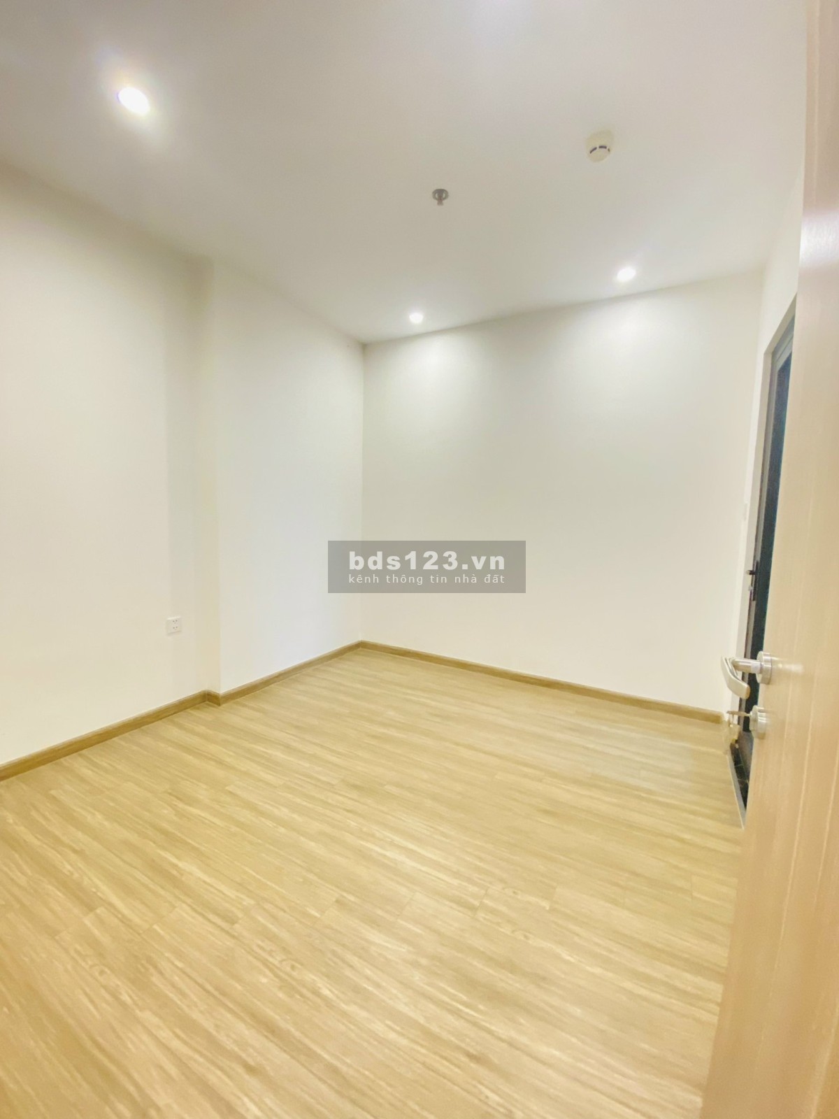 Anh/ Chị muốn chắc chắn mình đang được tư vấn tốt nhất, không bị mua hớ, kê giá, xem tin này!