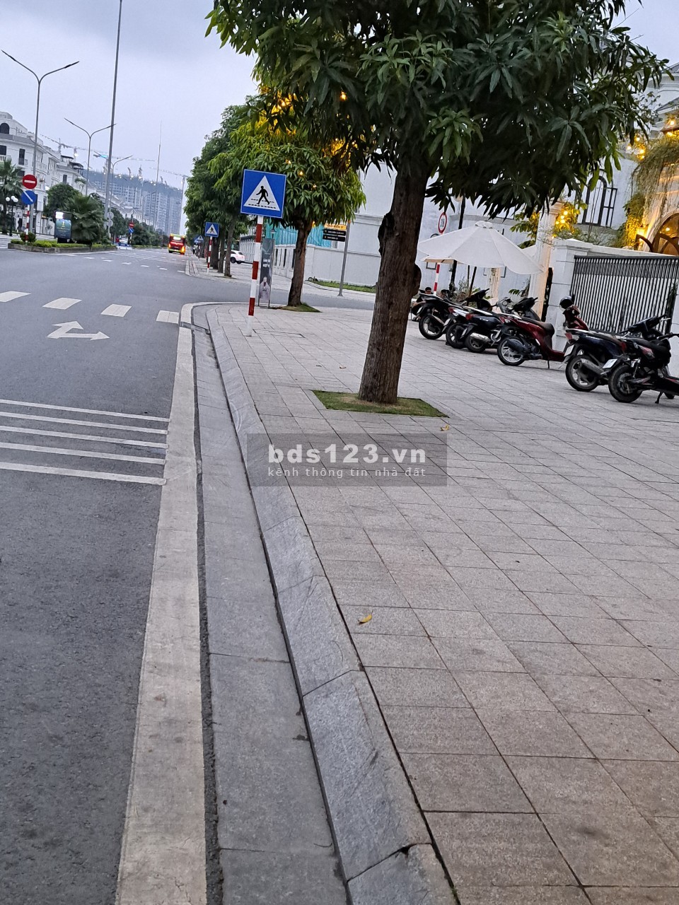 Chính chủ cho thuê biệt thự song lập 150 m giá 22tr