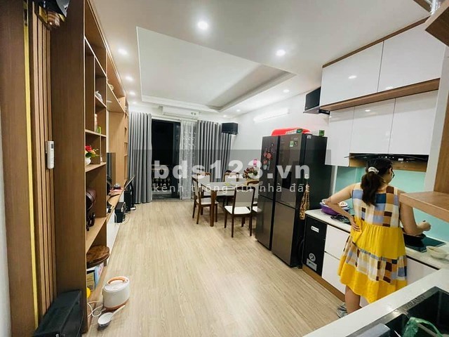 Bán nhà Trương Định 46m2 x 5 tầng, 6 phòng ngủ, giá 4.8 tỷ