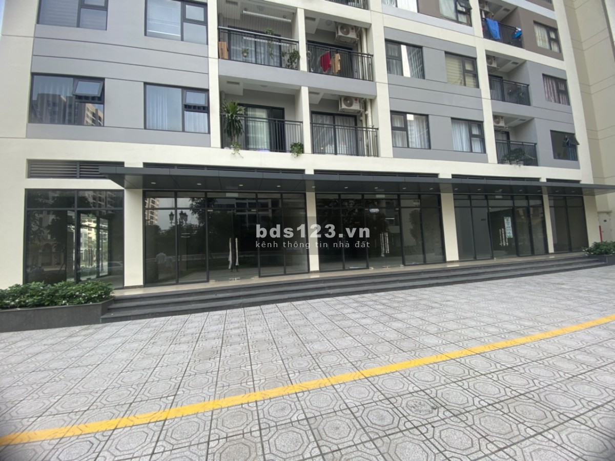 Cho thuê shophouse 2 mặt tiền 81m2 hoàn thiện chỉ 30 triệu / tháng