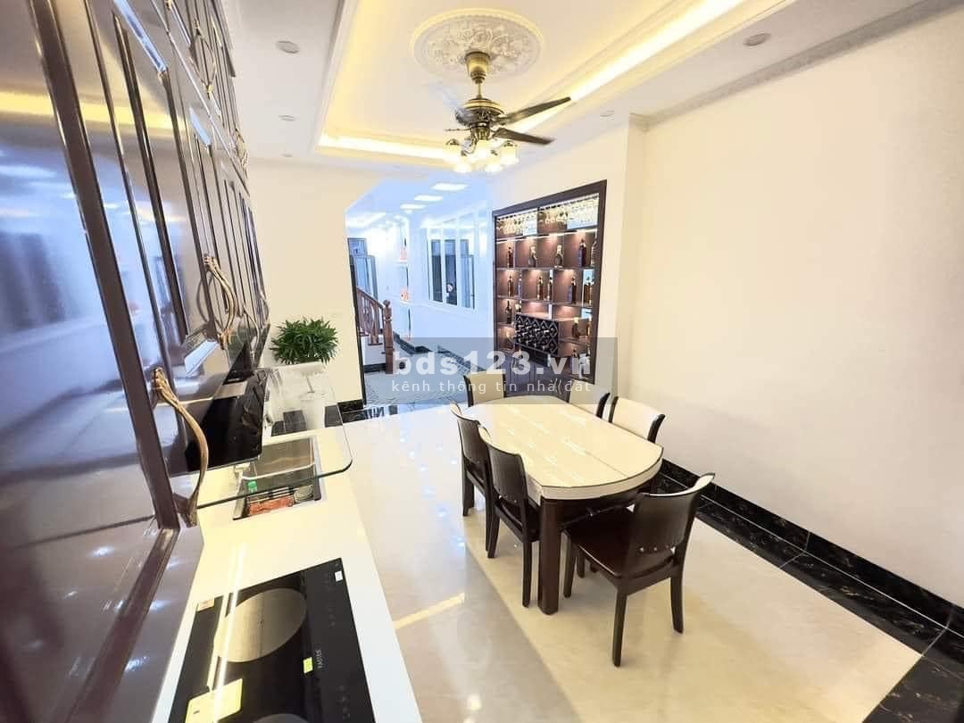 Bán nhà Minh Khai Cách Time City 100M - diện tích 45m2 - 4,5 tỷ
