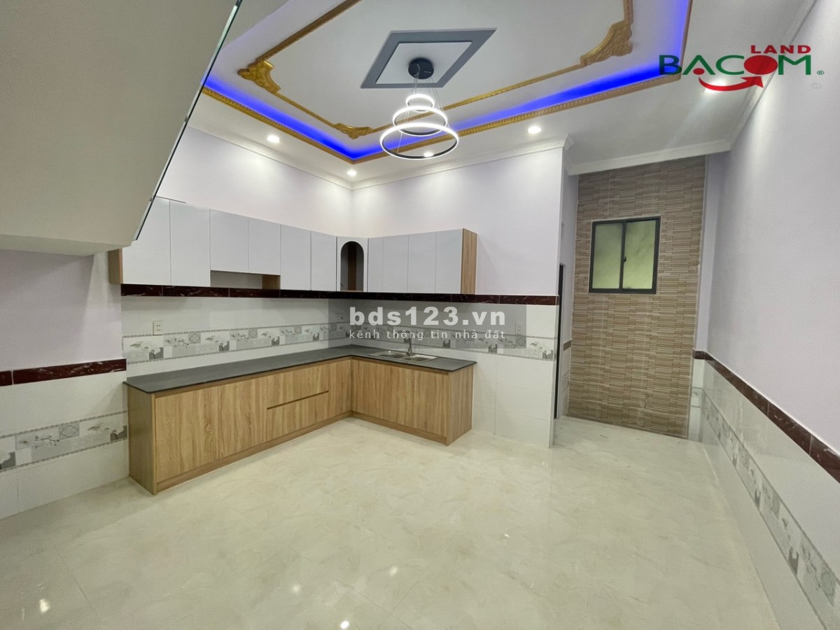 Bán nhà 1 trệt 1 lầu mới, P.Hoá An Biên Hoà, đường nhựa oto 7 chỗ, chỉ 2ty2
