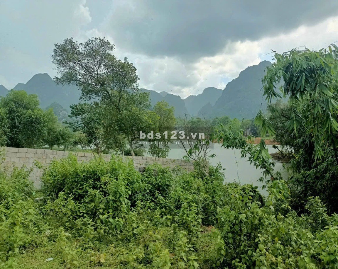 Bán đất bám hồ giá rẻ tại Lương Sơn - Hòa Bình diện tích 780m2 giá hơn 1 tỷ lh 0982876689