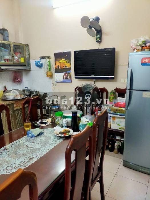 Bán nhà mặt tiền Mai Dịch, Cầu Giấy, diện tích 40M2 , nhà 3 tầng, mặt tiền 3,5m giá 6,2 tỷ