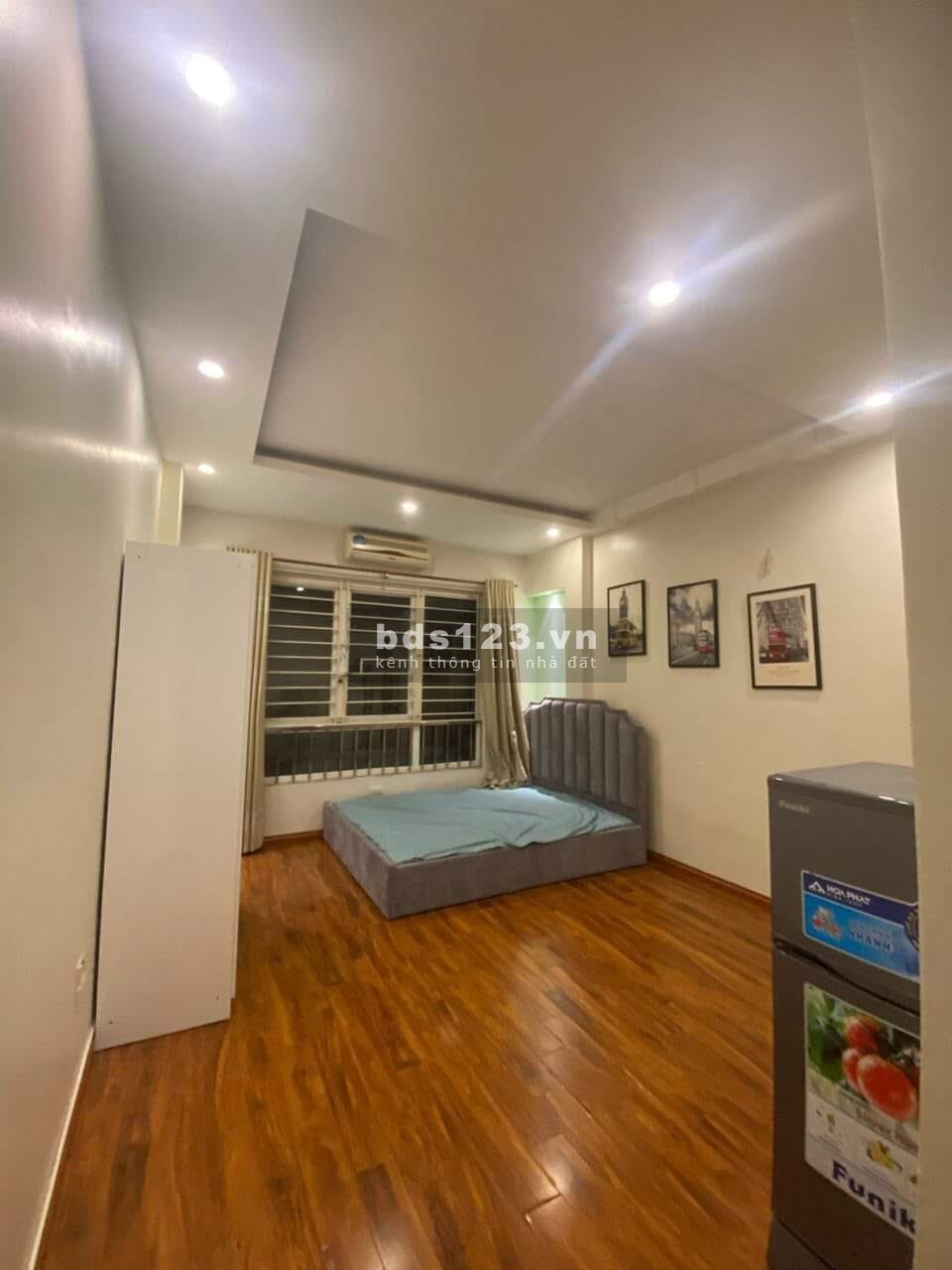 Bán tòa CCMN ngõ 43 Trung Kính, Cầu Giấy, 45M2 x 5 tầng - 9 phòng KK, dòng tiền 540 triệu/ năm