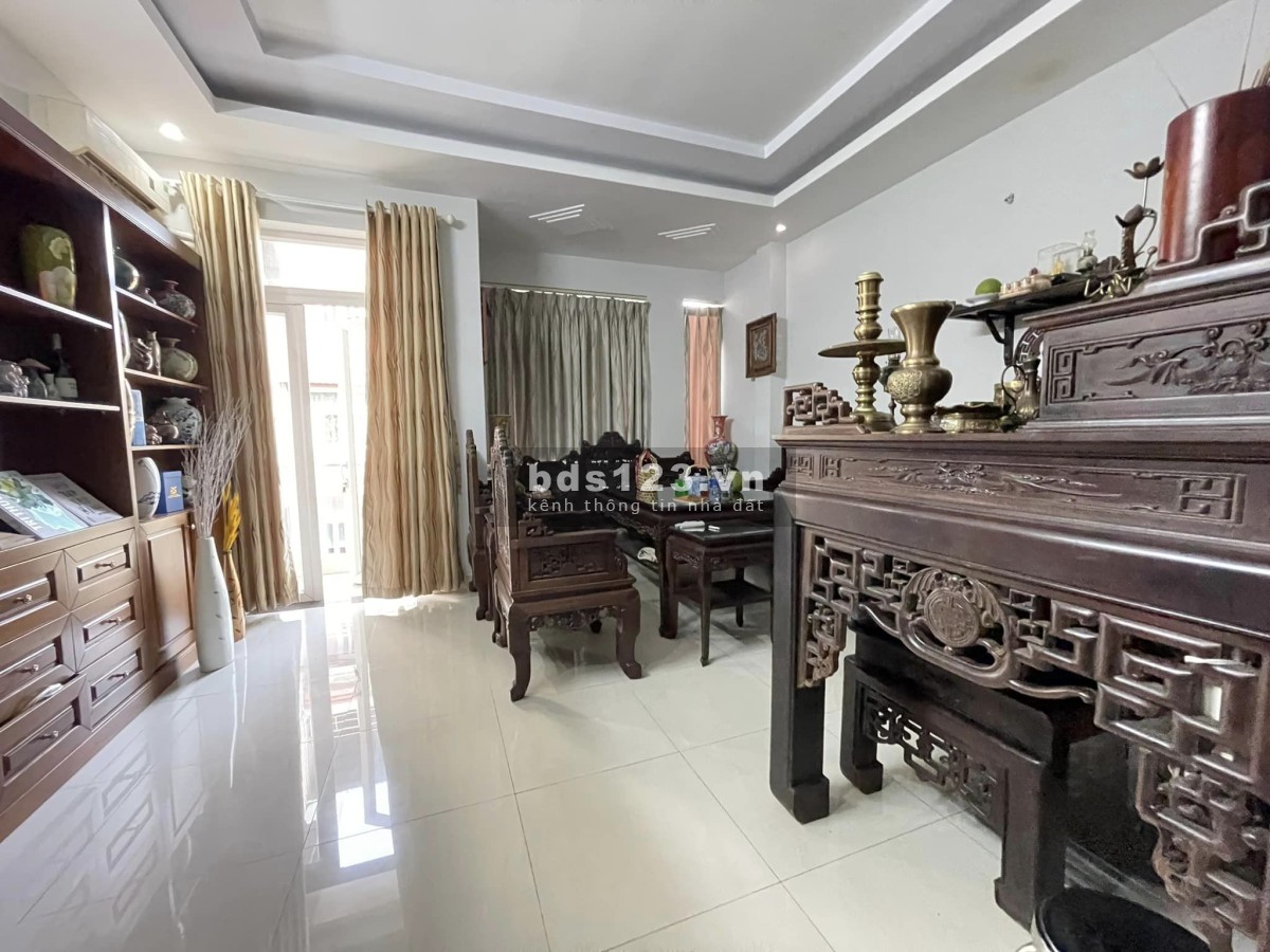 Ngộp Bank! Bán gấp nhà Mặt tiền đường số 1, P.Bình Thuận, Q7, 88m2, 4 lầu, chỉ 12,5 tỷ!