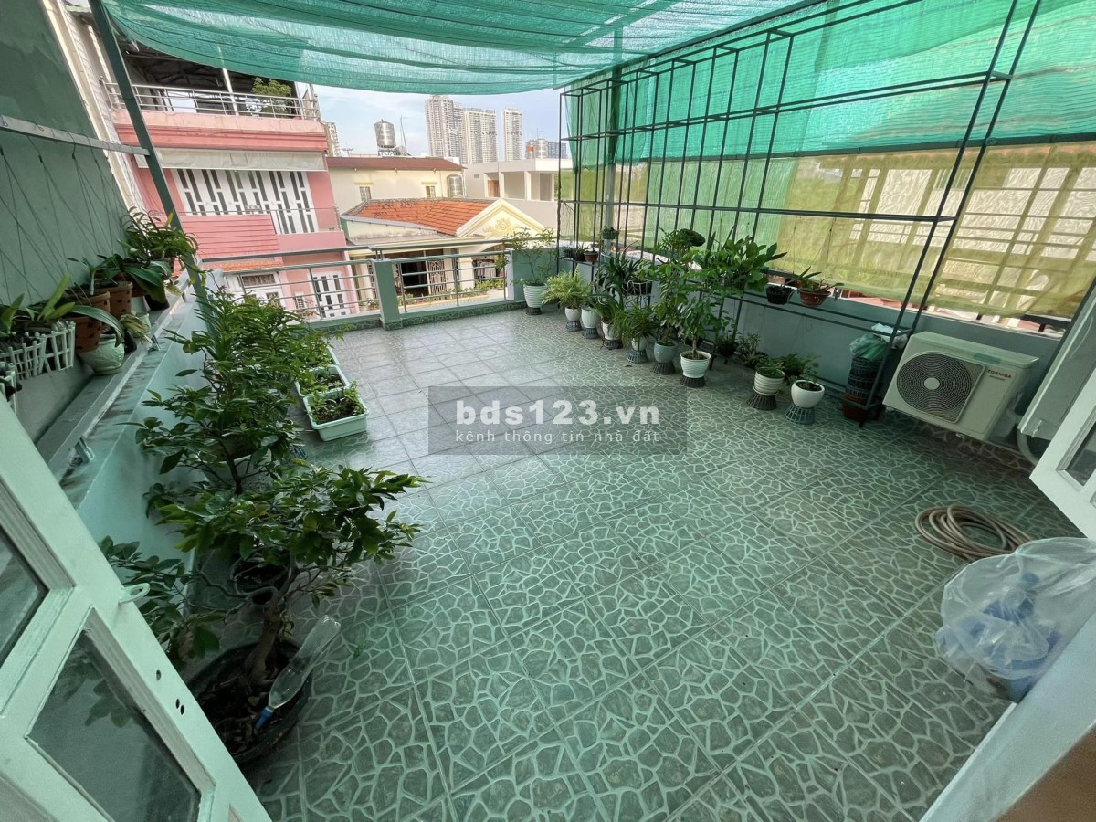 Ngộp Bank! Bán gấp nhà Mặt tiền đường số 1, P.Bình Thuận, Q7, 88m2, 4 lầu, chỉ 12,5 tỷ!