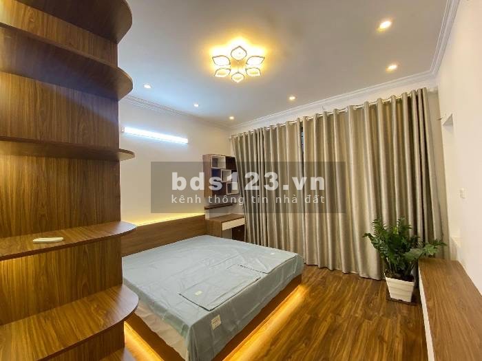 Bán nhà Lạc Trung siêu phẩm 5 tầng - Tặng toàn bộ nội thất - Diện tích 45M2 - 5.6 tỷ