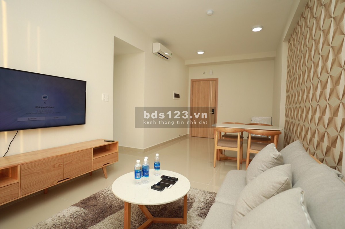 Căn hộ thiết kế có ban công full nội thất cao cấp rẻ nhất 2ty1 bao full, thật 100%