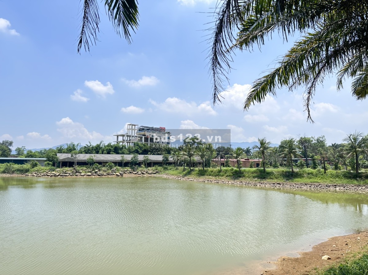 Chủ nhà gửi bán lô đất duy nhất vị trí cực đẹp tại Phú Cát - Hòa Lạc nằm cạnh quần thể KDL sinh thái