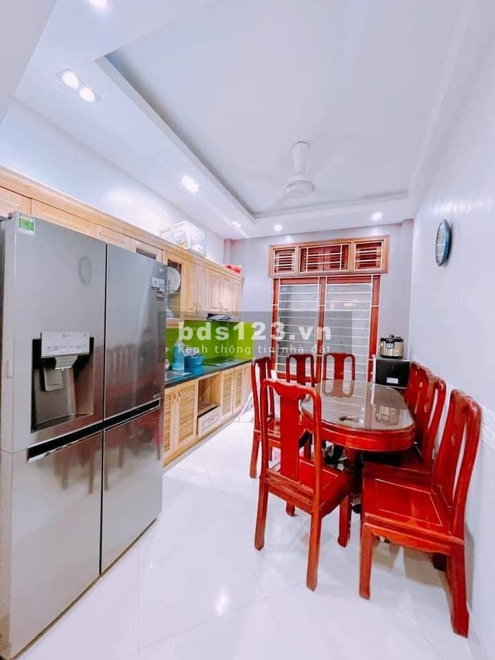 Bán nhà đẹp Khâm Thiên, Đống Đa 39m, 4 tầng, mặt tiền 3.1m, giá 4.3 tỷ