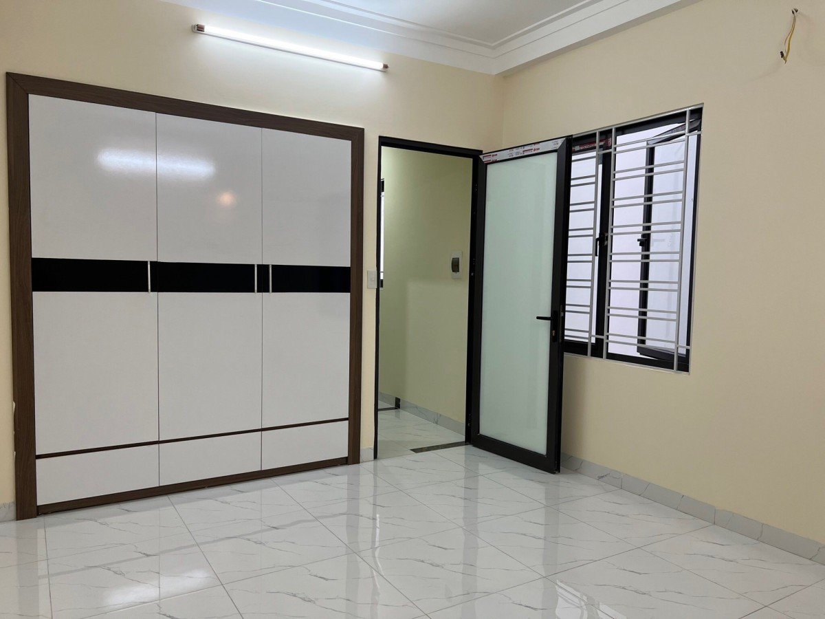 Bán nhà lô góc 3 thoáng. Ngọc Thụy, Long Biên. 50mx5t, 5pn, 3 tỷ nhỉnh