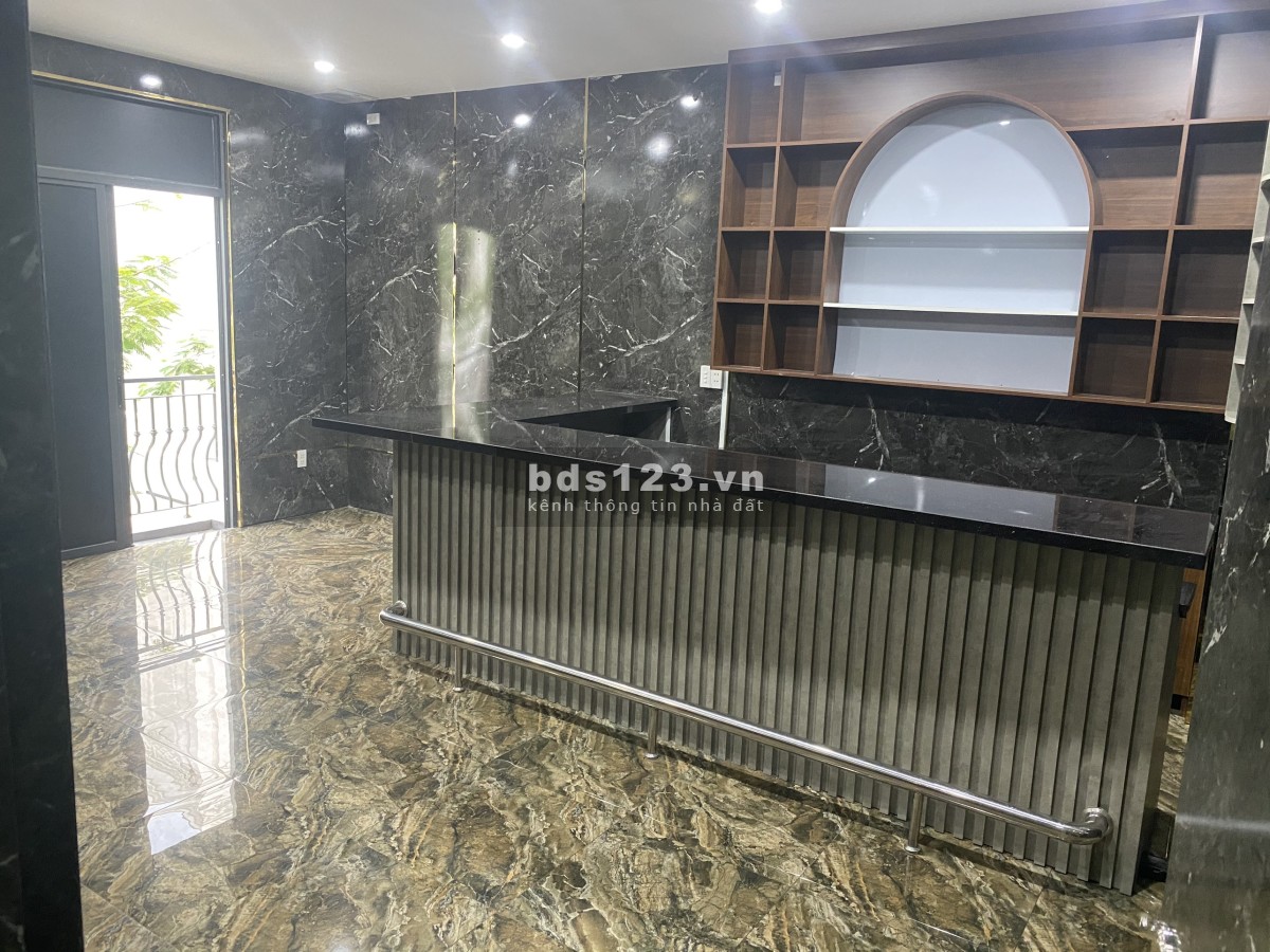 Cho thuê nhà phố kinh doanh hoàn thiện 96m2 có nội thất chỉ 25 triệu