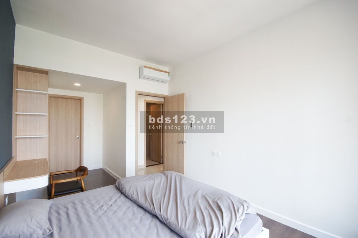 Cho thuê 2pn The Sun Avenue Giá TỐT 15,5tr bao phí View sông tầng cao mát mẻ