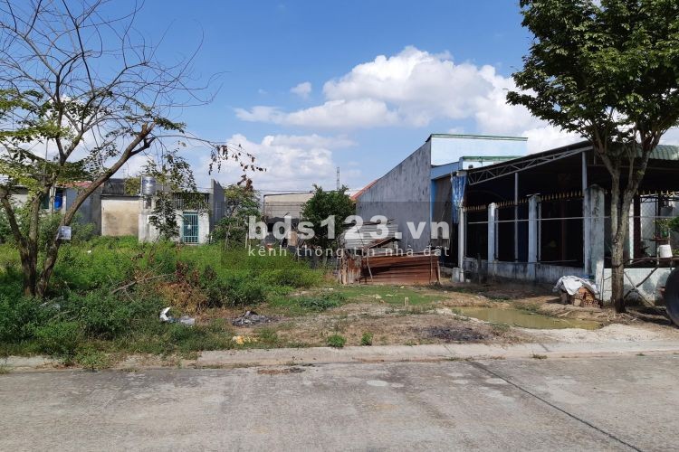 Tại danh thắng, hiệp hoà, bắc giang cần bán gấp lô đất đẹp, giá đầu tư