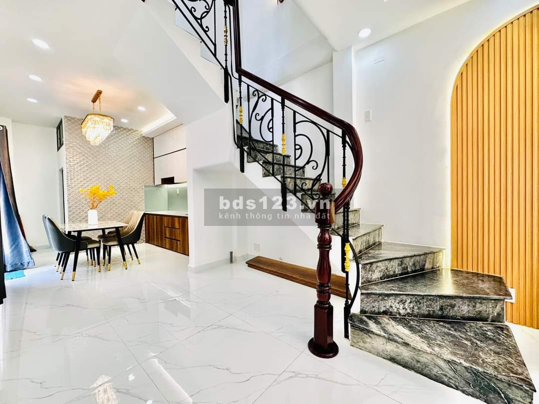  NHÀ MỚI ĐẸP - 5 TẦNG Ở NGAY- 45M²-  SÁT VÁCH PHÚ NHUẬN- GIÁ NHỈNH 6 TỶ