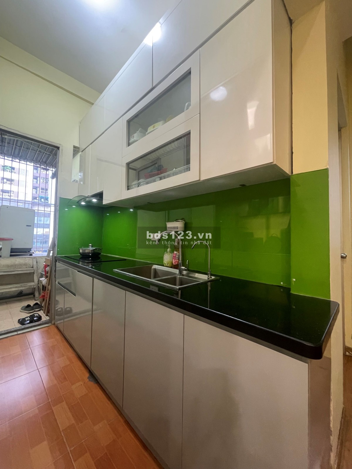 Chính chủ bán căn hộ 2 ngủ 65m2 tòa N6A Trung Hòa Nhân Chính Thanh Xuân chỉ 1 tỷ 8