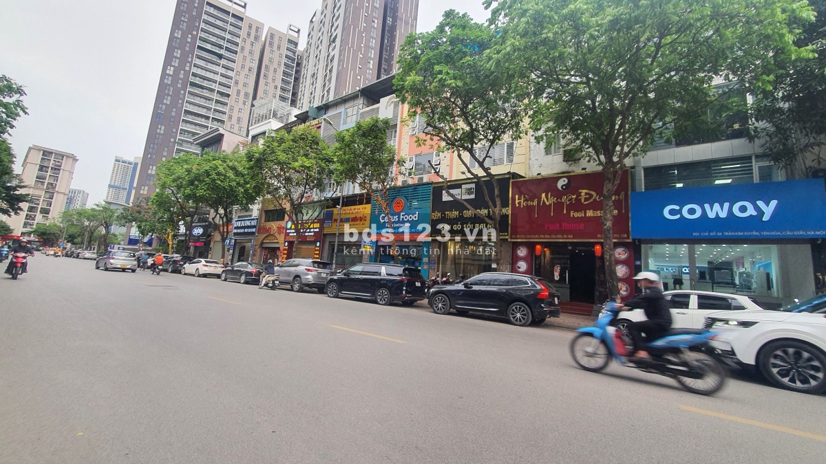 Mặt phố Trương Công Giai, Cầu Giấy. Vị trí Đẹp và Hiếm, KDoanh hay Xây Ở tuyệt vời. Dt 70m, MT 5,5m