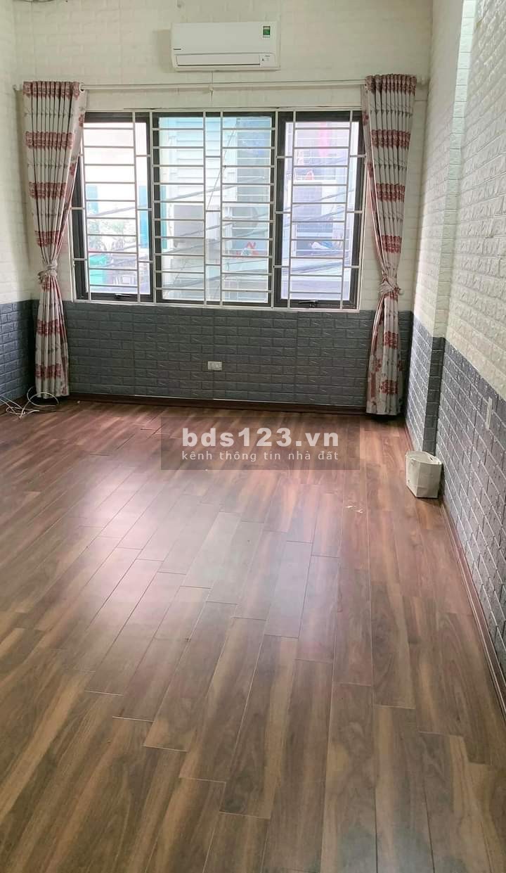 Cho Thuê Nhà Nguyên Căn, Xuân La, Tây Hồ, 50m2, Giá: 9 Tr/Th.