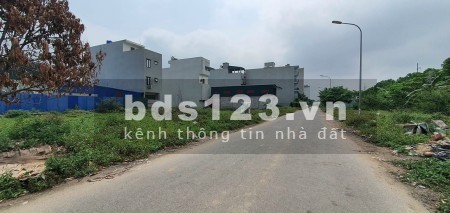 Cần bán lô đất 110m2 tại Danh Thắng, hiệp hoà, Bắc Giang