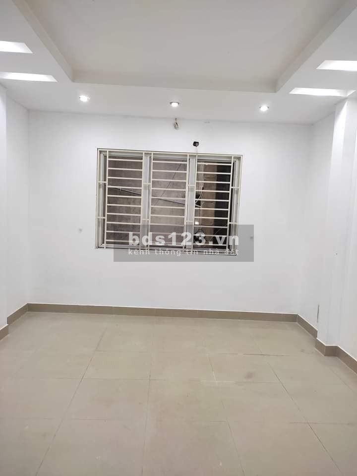 Bán nhà Khâm Thiên, Đống Đa 33m2, 4 tầng, mt 4.1m, giá 3.1 tỷ