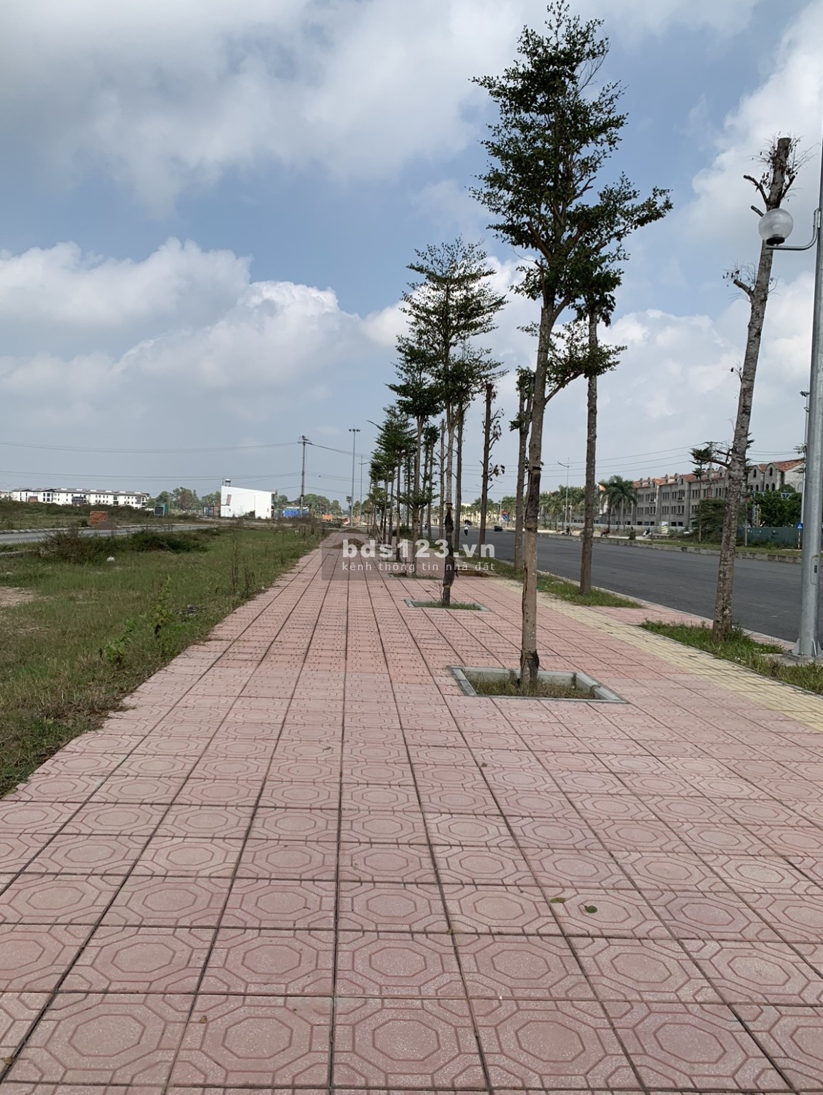 Nhỉnh 3 tỷ có ngay gần 60m2 đất phân lô đường ô tô tránh nằm trong khu đô thị Nam An Khánh