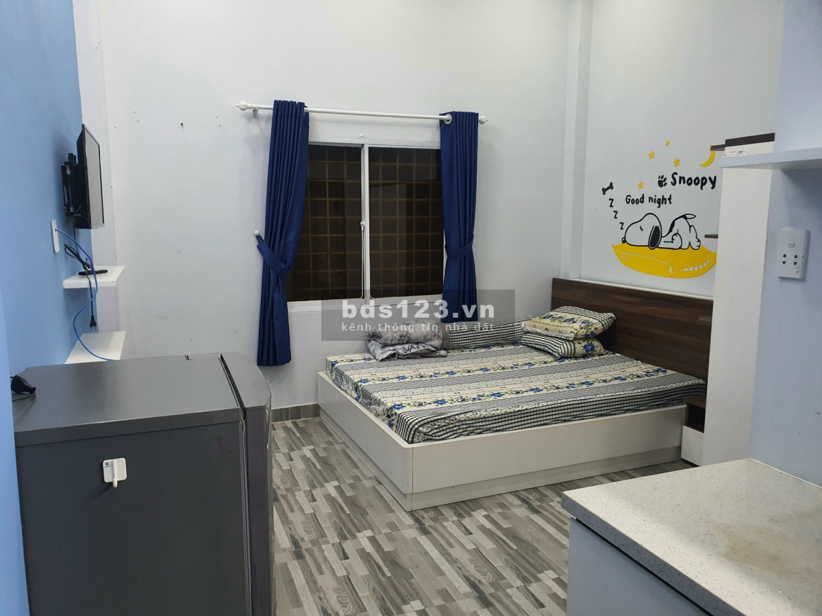 Cho thuê phòng đường Sư Vạn Hạnh sát Vạn Hạnh Mall