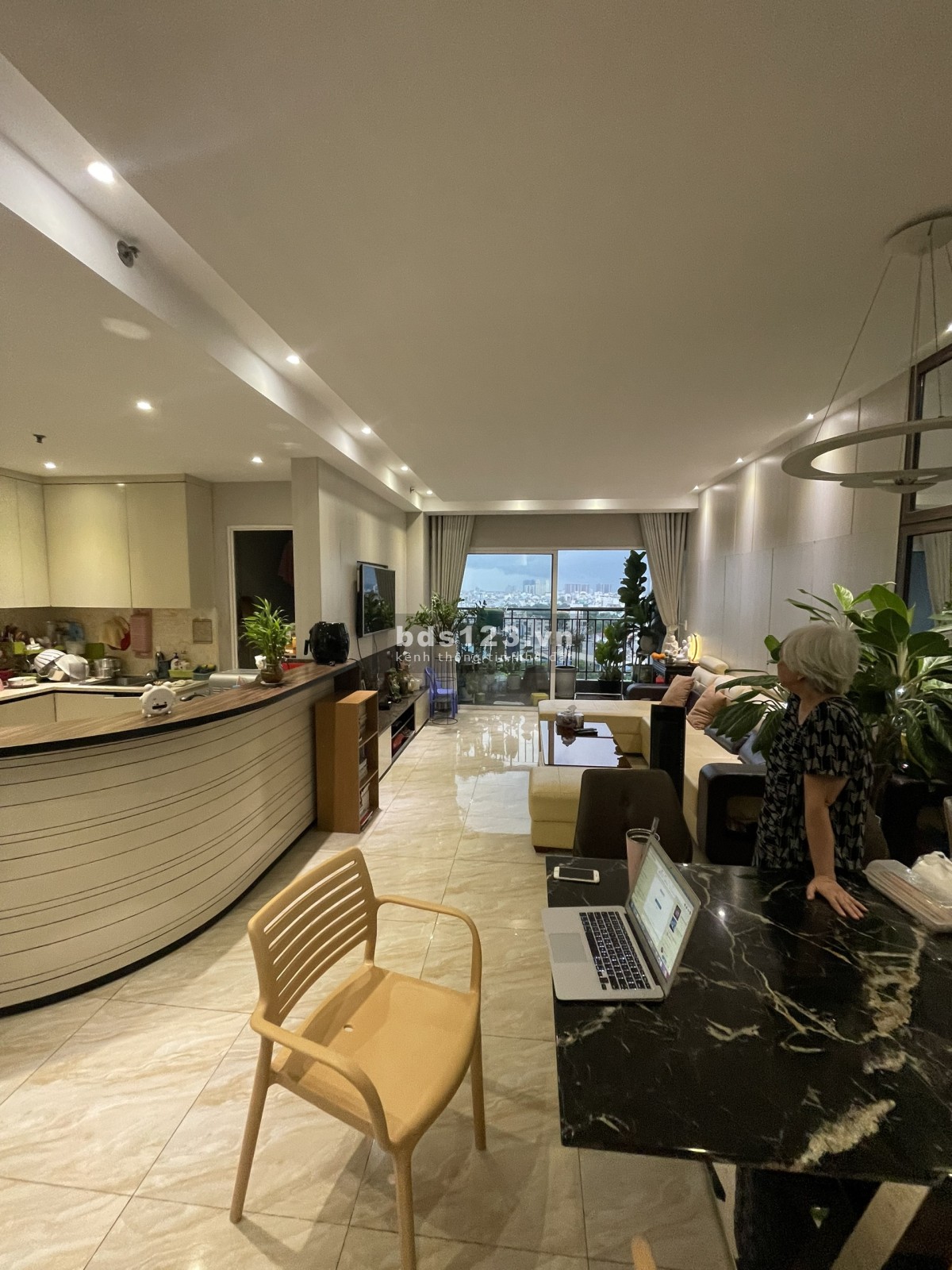 Bán căn hộ cao cấp SUNRISE CiTy, Quận 7, ngay siêu thị Lotter Mart (gần Phú Mỹ Hưng).