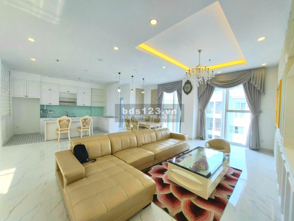 Bán Penthouse khu Sunrise City, Q7, Nguyễn Hữu Thọ. Đối diện siêu thị Lotter Mart (gần Phú Mỹ Hưng)