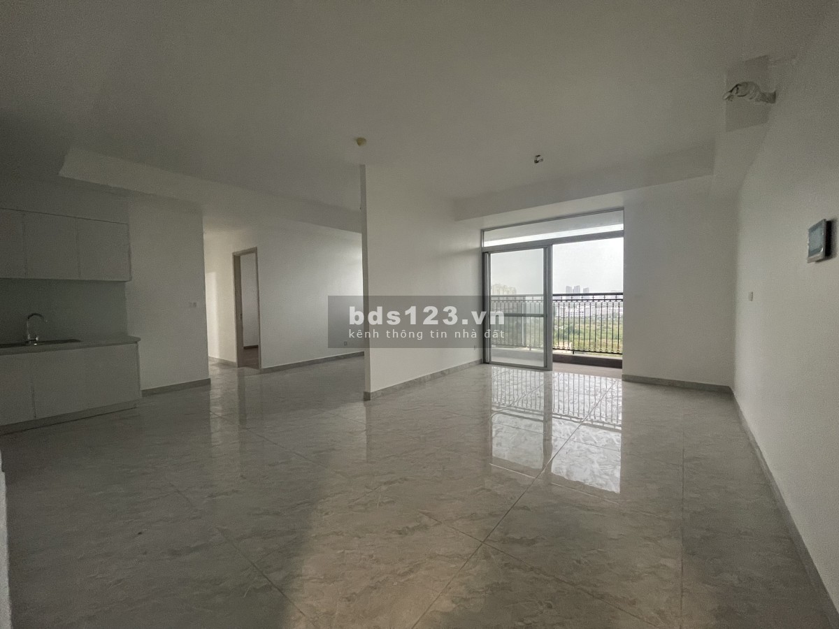 Cho thuê căn hộ 2PN, 2WC 77m2, nội thất cơ bản