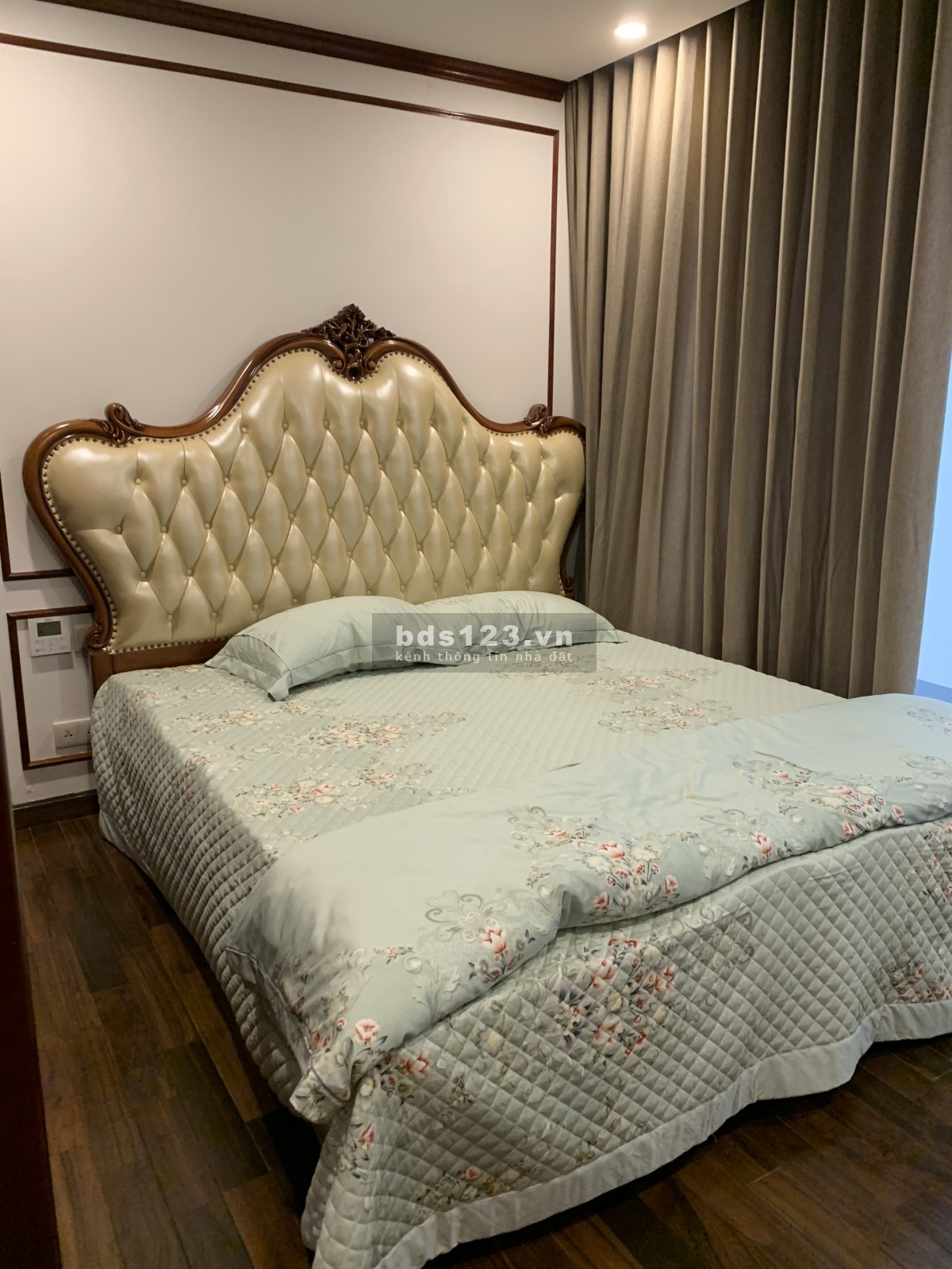 CC Cho thuê gấp CH Sapphire Palace, 120m2, 3 phòng ngủ, đầy đủ nội thất giá 15tr/th. LH: 0813238686