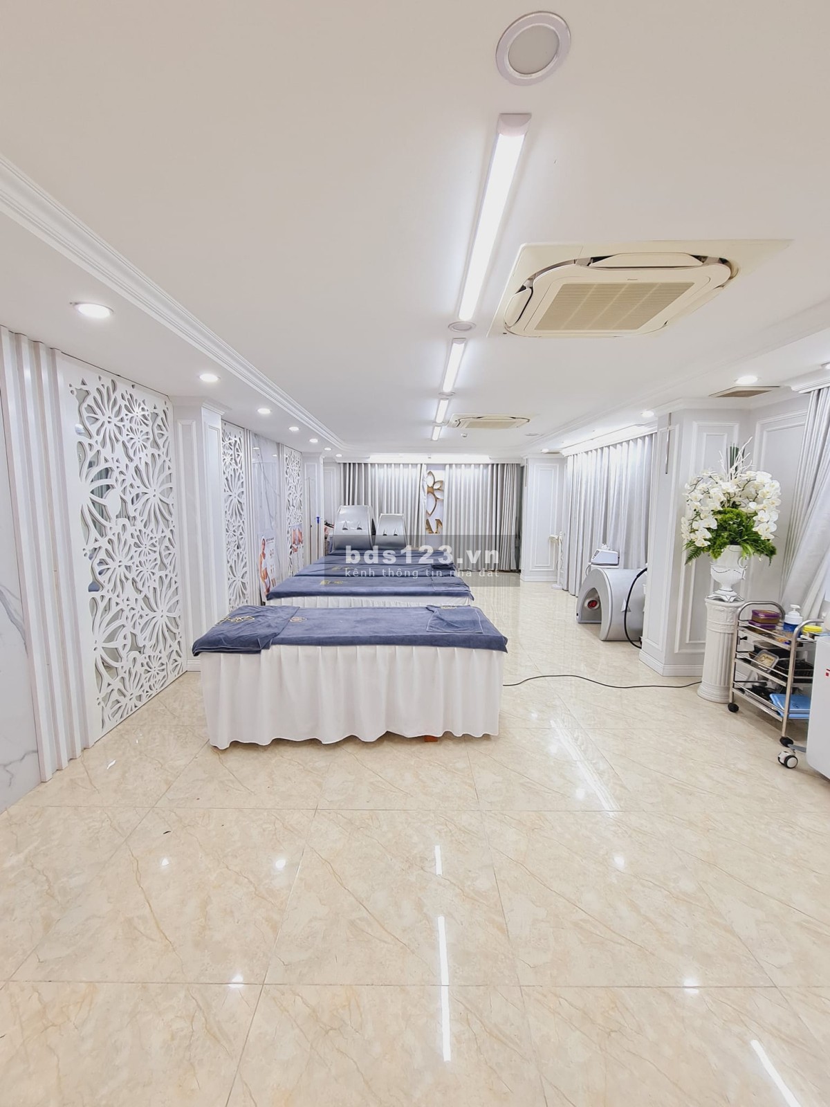 Bán nhà kinh doanh mặt phố Xã Đàn, Đống Đa 75m2, 7 tầng, mt 5m, giá 41.5 tỷ