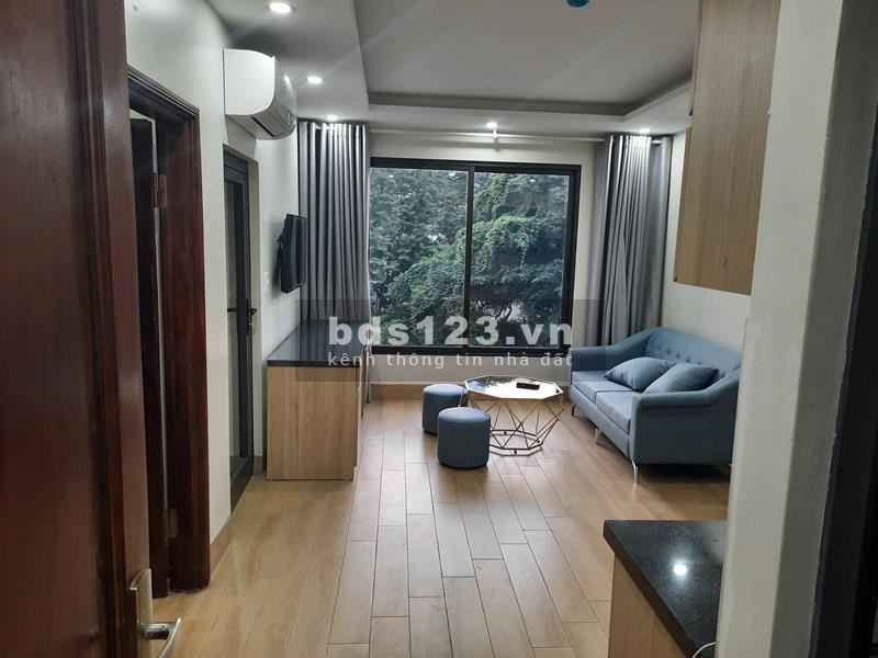 Cho thuê gấp CHDV 1N,1K siêu rộng Full đồ tại ngõ 294 Kim Mã, Ba Đình. Chỉ 8 triệu