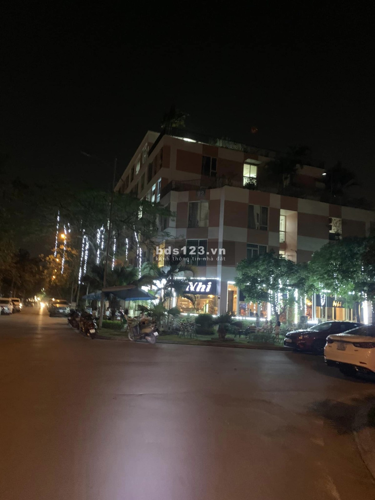 Bán chung cư kđt Đặng Xá 70m 2pn , 2 wc tầng cao thoáng mát 0975271035