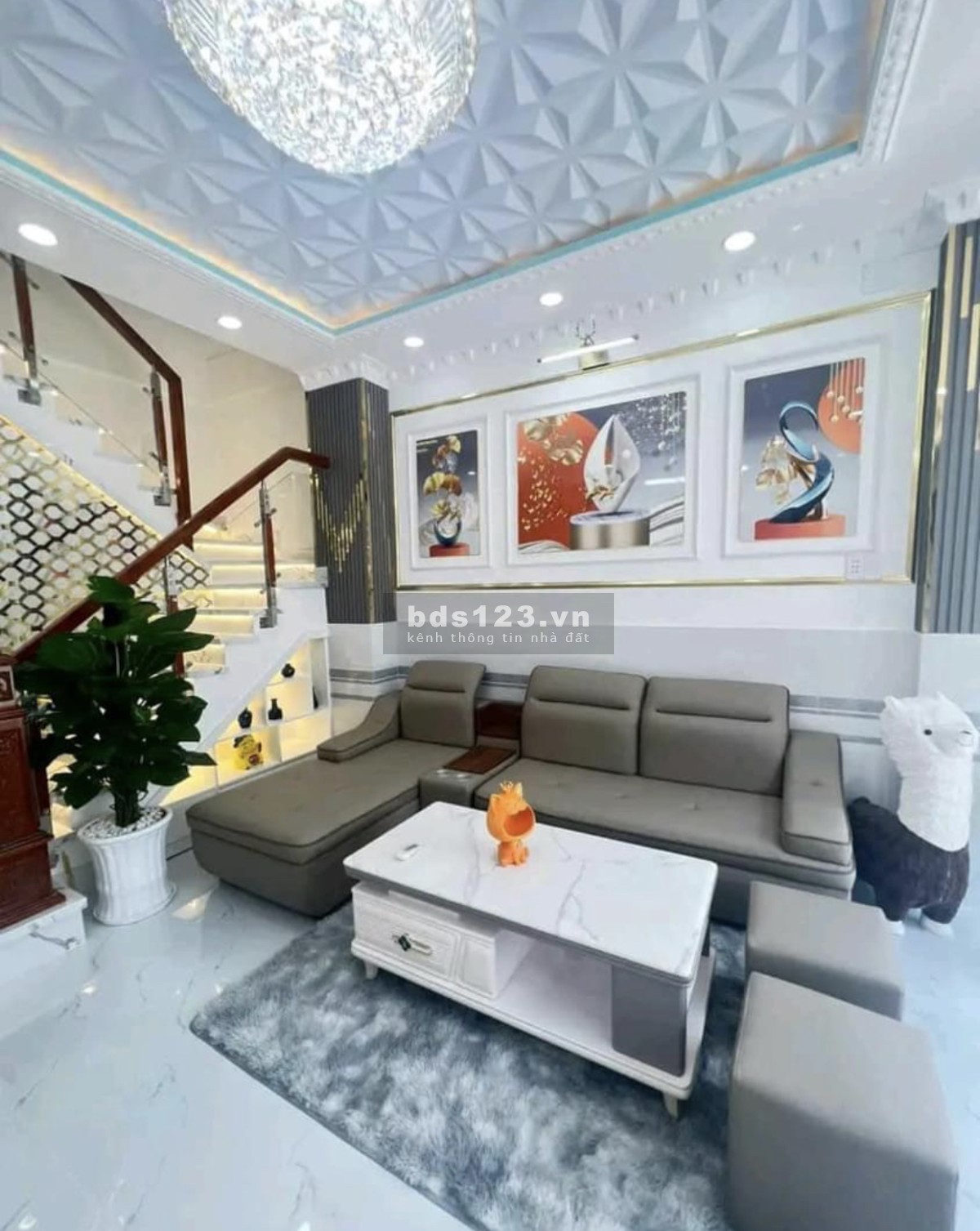 Bán nhà đẹp đường Lê Lợi, Phường 4, Quận Gò Vấp, giá 5,3 tỷ/53.8m2, gần CV Gia Định, LH 0379795558