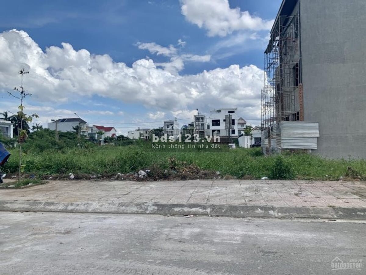 Chính chủ cần bán lô đất Nguyễn Văn Tạo H. Nhà Bè, sổ riêng 80m2, 1ty6, chợ Bà Chồi LH 0909 856 907