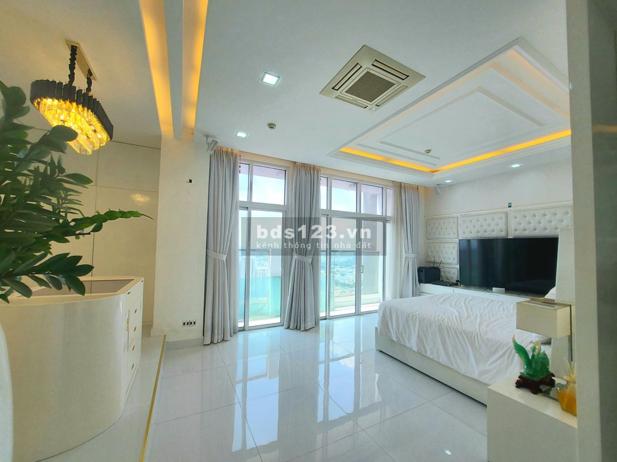Bán căn Penthouse Sunrise City, Nguyễn Hữu Thọ, Q7, đối diện siêu thị Lotte Mart (gần Phú Mỹ Hưng).