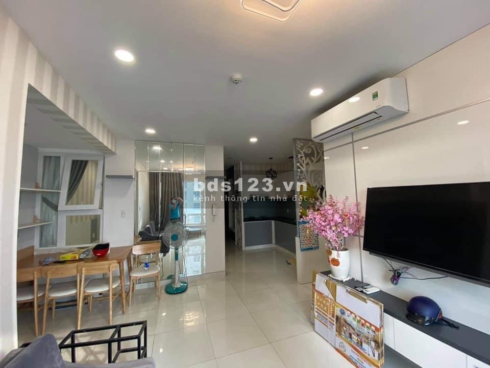 Cho thuê CC cao cấp Summer Square Q6, dt 63m2, 2PN 2WC, giá 8tr/tháng