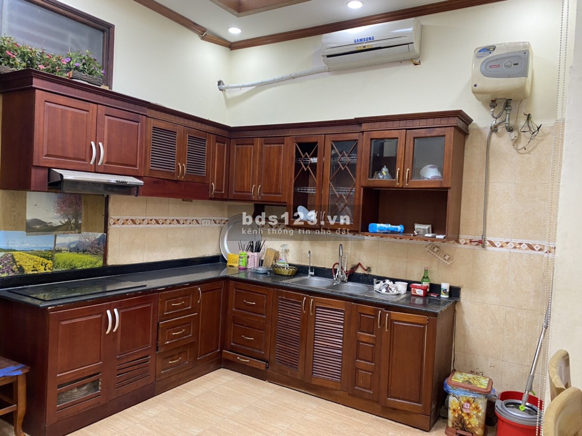 Cho thuê liền kề Lưu Hữu Phước, Mỹ Đình. DT 70m2. Chấp nhận mọi loại hình, Giá 25 triệu