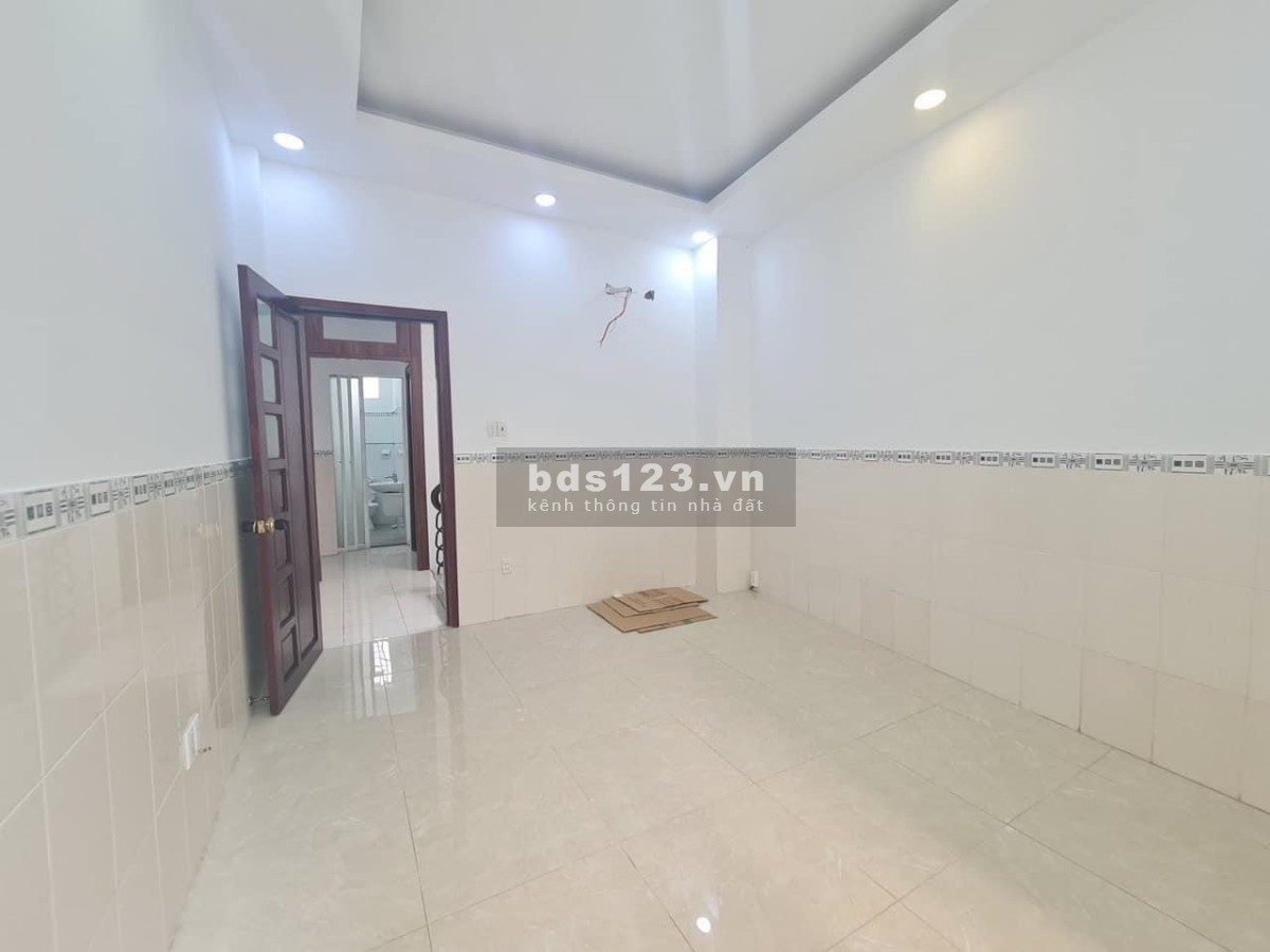 Siêu phẩm hẻm XH ngủ nhà, đường 3.2 VIP nhất Q10, 3 tầng đúc, vừa ở vừa KD, 45m2, 9.5 tỷ