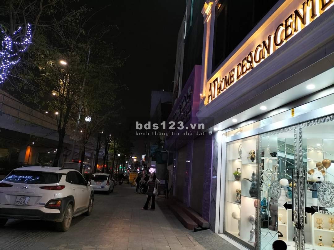 Cho thuê nhà nguyên căn, mặt phố, Phạm Văn Đồng, Bắc Từ Liêm, 70m2 x 4T, Mt 5m, Giá: 14 Tr/Th