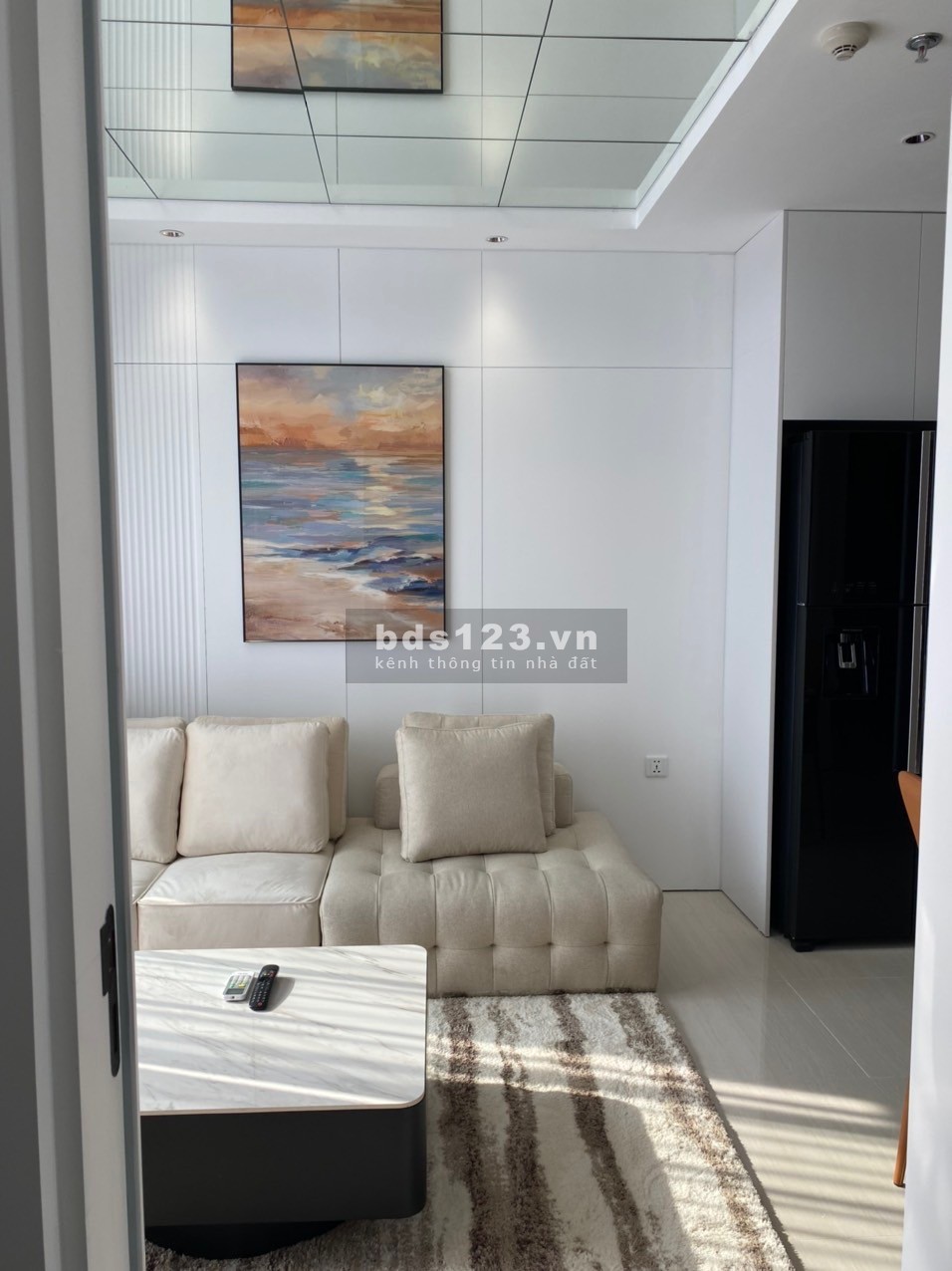 Cho thuê căn hộ 2N2VS góc 70m2 full đồ nội thất cao cấp cực đẹp giá vinhomes gia lâm