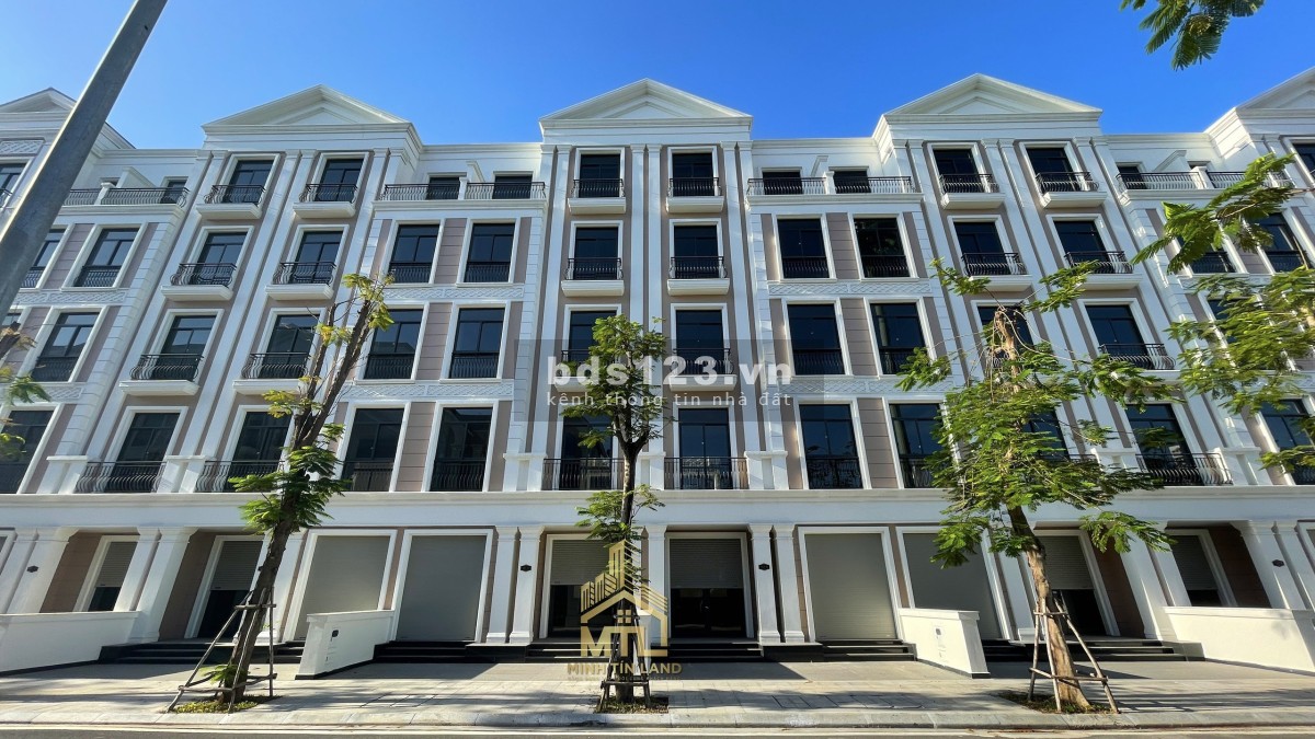 Bán nhanh nhà phố Vinhomes Quận 9 - 84m2 giá 11,9 tỷ BTP