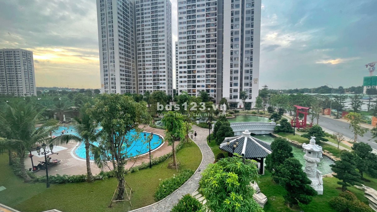 Cho thuê căn 3PN view hồ bơi, cá koi Vinhomes Quận 9 chỉ 6,5 triệu