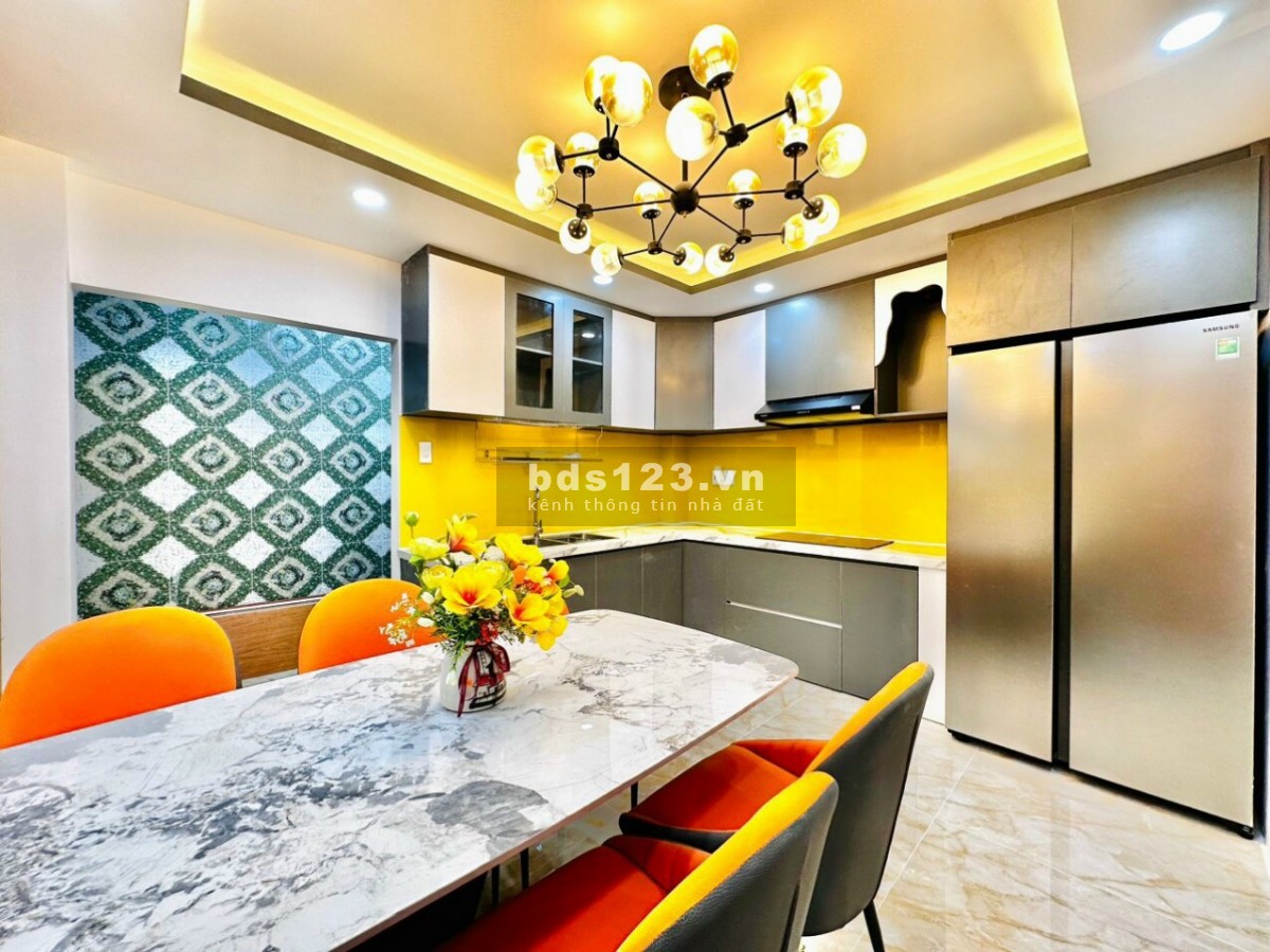 Bán nhà hxh 6m có vỉa hè Phạm Văn Chiêu, Phường 14, Quận Gò Vấp