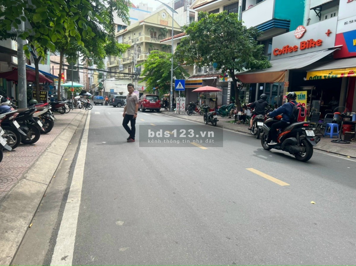 Bán nhà MT đường Vũ Tùng, phường 2, Bình Thạnh, 5x13m 50M2, Trệt Lửng 2 Lầu ST, HĐT 40Tr, Gía 8.6 Tỷ